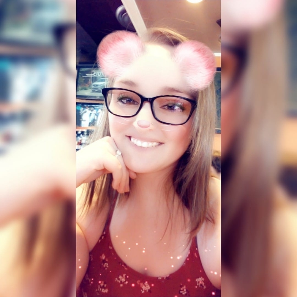 Meet your Posher, Olivia